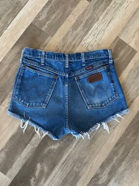 Vintage Wrangler High Waist Cut Off Denim Rolled Hem Jean Shorts
